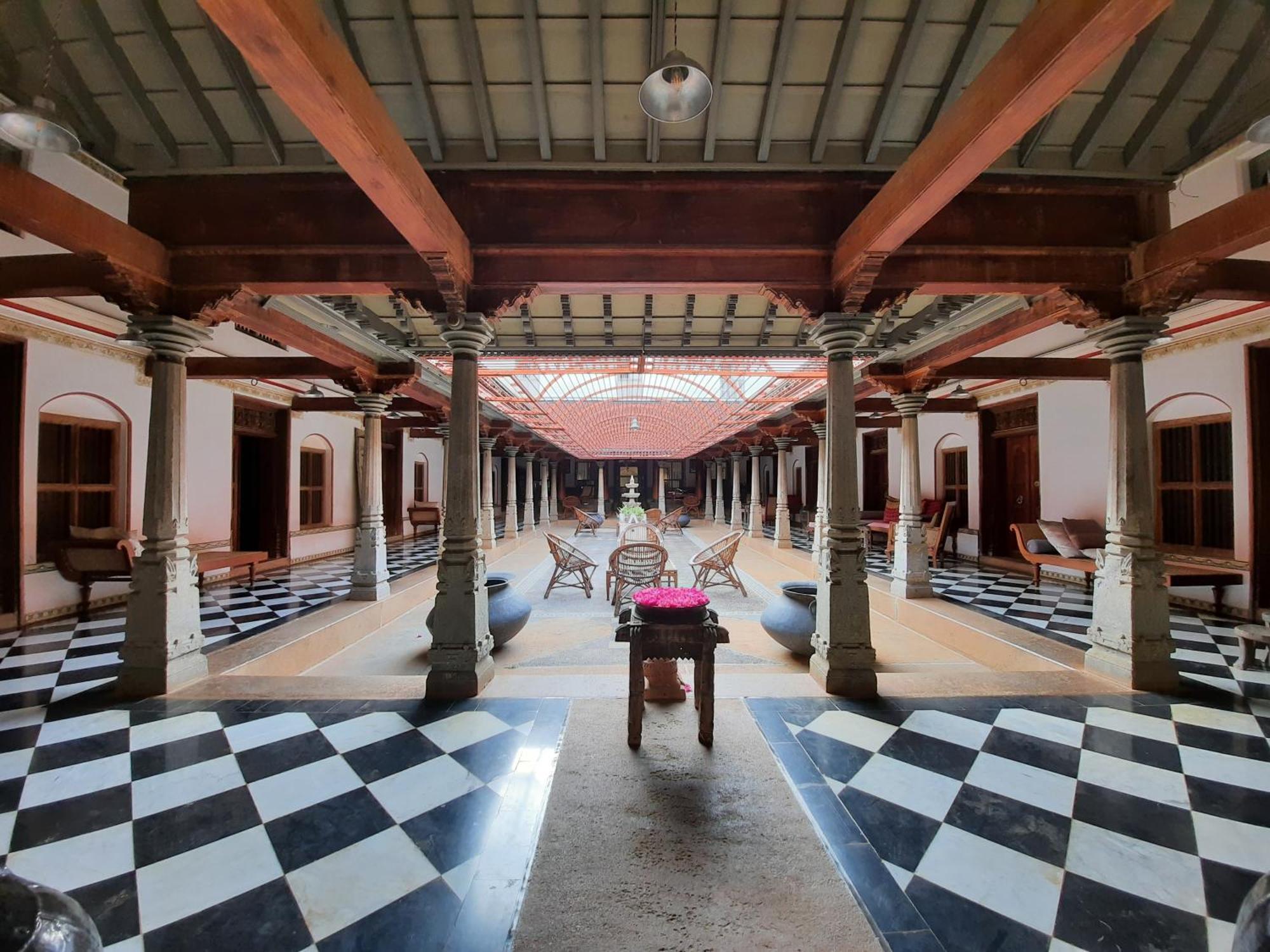Saratha Vilas Chettinad Kanadukattan Exterior photo